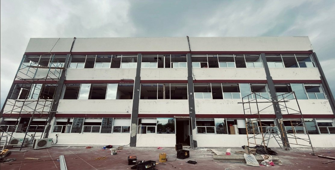 Renovación de cancelería - UPAEP Edificio D